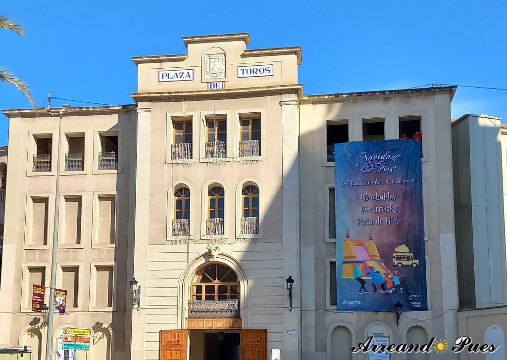 Navidad Alicante 2021-2022 con niños. Plaza de Toros con juegos para niños.