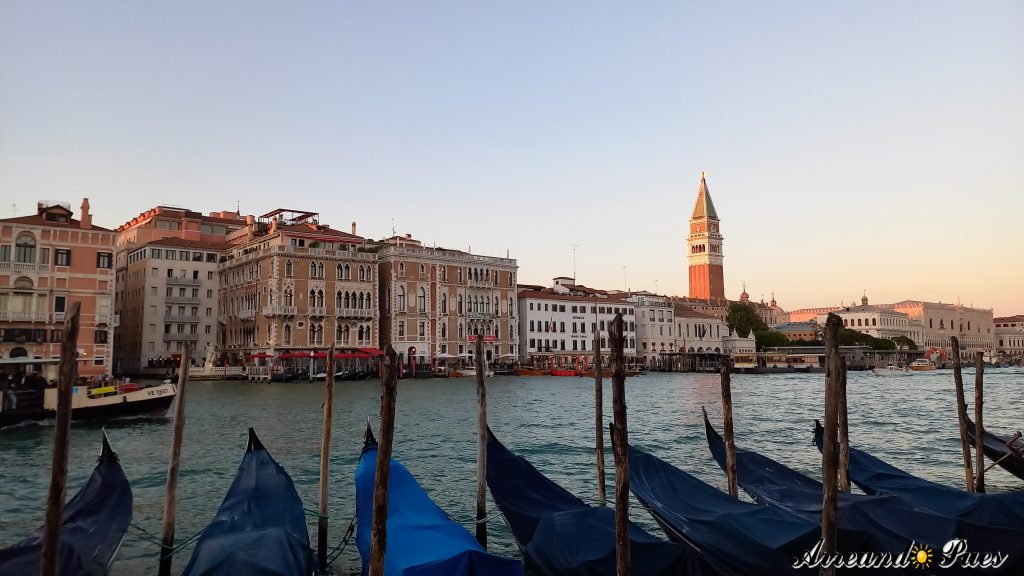 Recorrer Venecia en un día. Se puede recorrer en un día, pero todos los que te quedes siempre te parece poco.