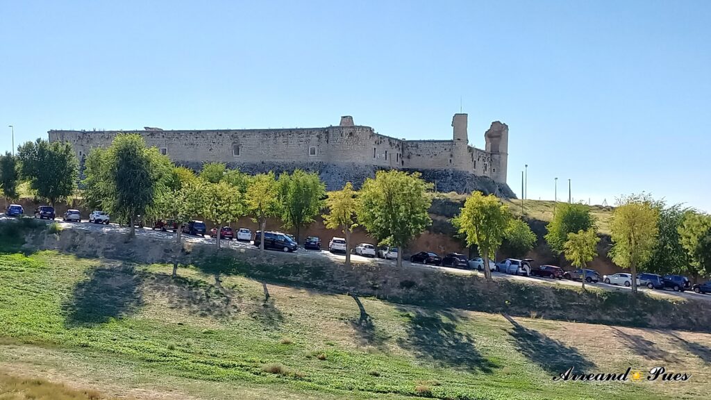 Panorámica de Castillo de Chinchón Arreando Pues