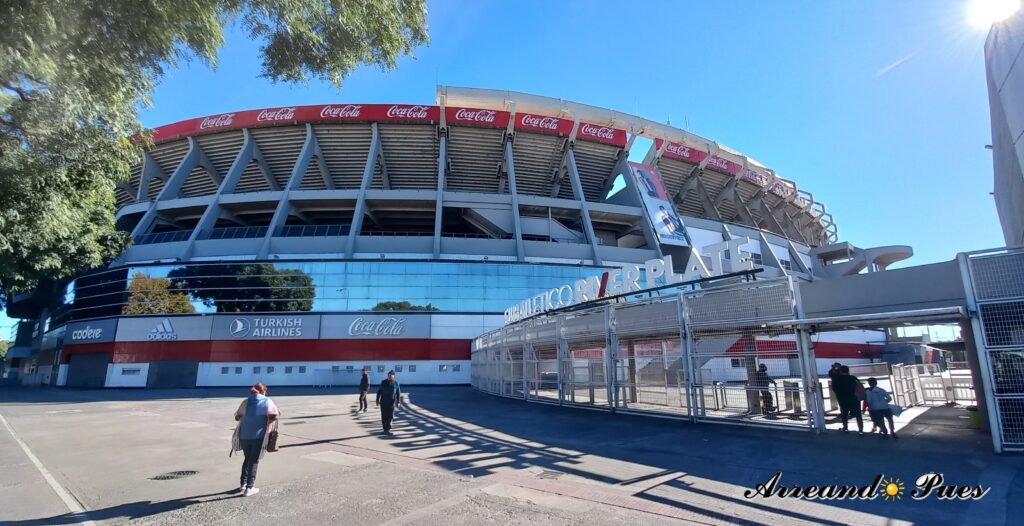 Cancha de River Plate. Es el estadio de mayor capacidad de Argentina y donde juega con frecuencia la selección Argentina. Arreando Pues