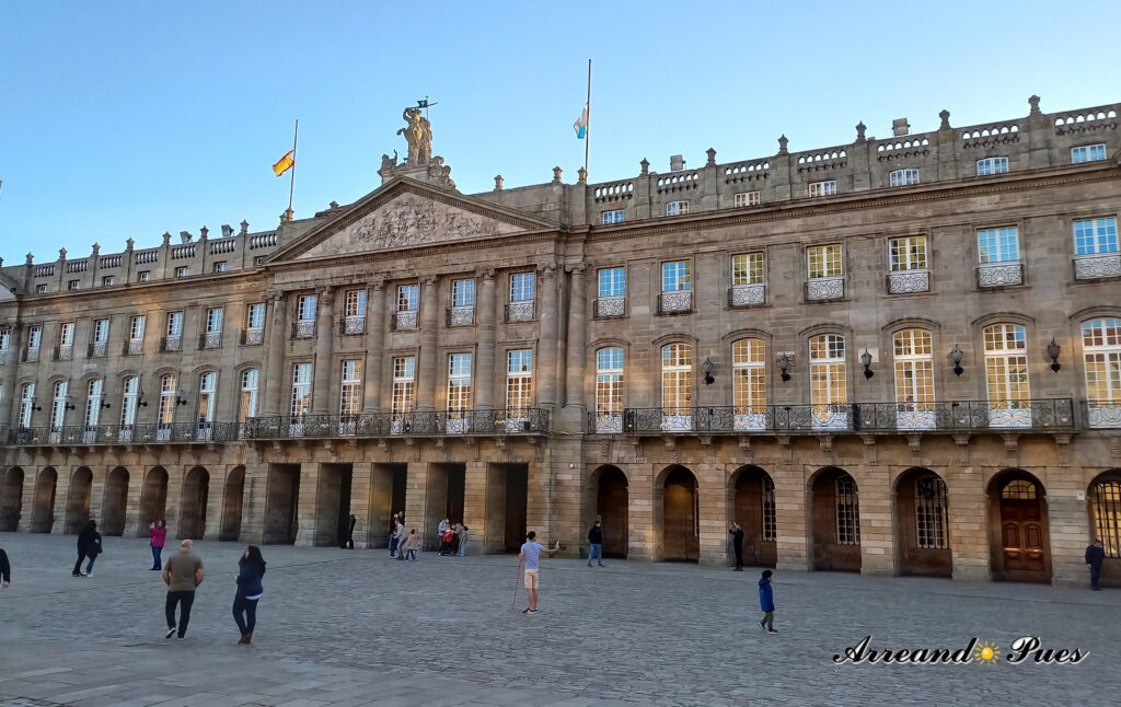 Pazo de Raxoi es el Ayuntamiento. Qué ver en Santiago de Compostela: Guía para Visitar