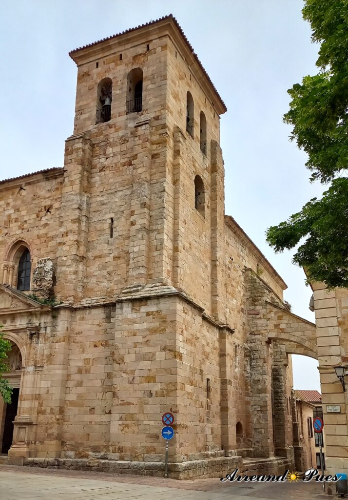 Qué ver en Zamora: Guía Completa.
Zamora tiene un rico patrimonio en iglesias románicas.