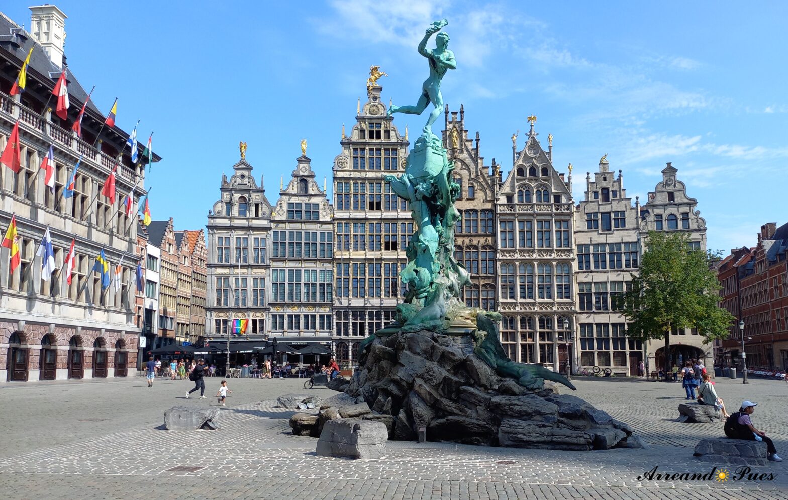 En qué ver en Amberes en un día: La mejor Ruta con Mapa vamos a descubrir una de las ciudades más importantes y bonitas de Bélgica.