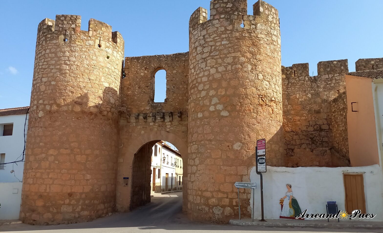 En Qué ver en Belmonte-Cuenca: Imprescindibles vamos a visitar un pueblo manchego muy bonito, su entorno y su castillo nos trasladan a la Edad Media.