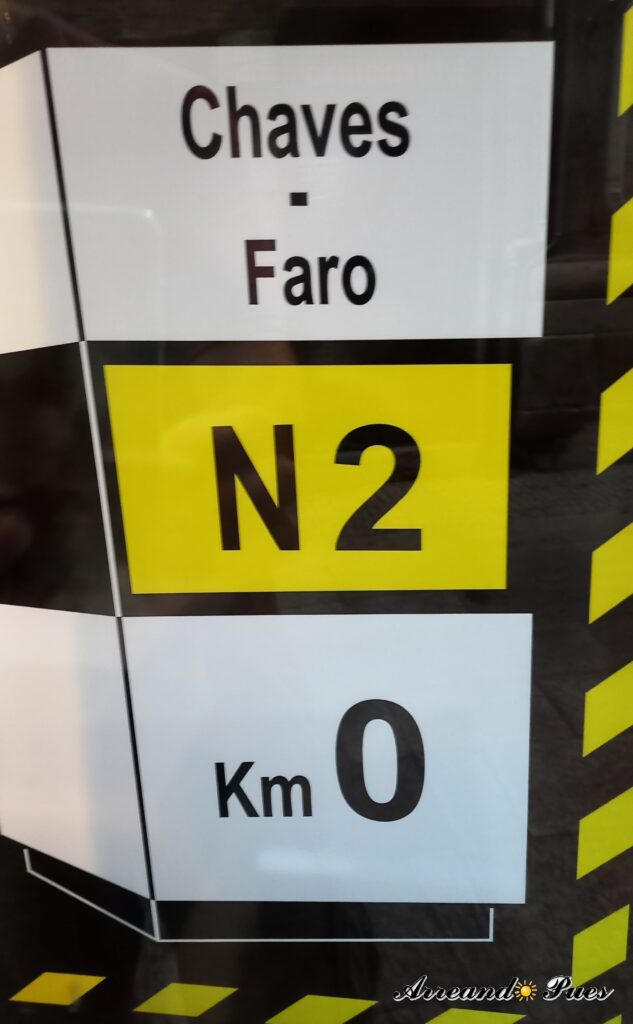 Km 0 de la Ruta Estrada N2. es la Ruta 66 portuguesa.