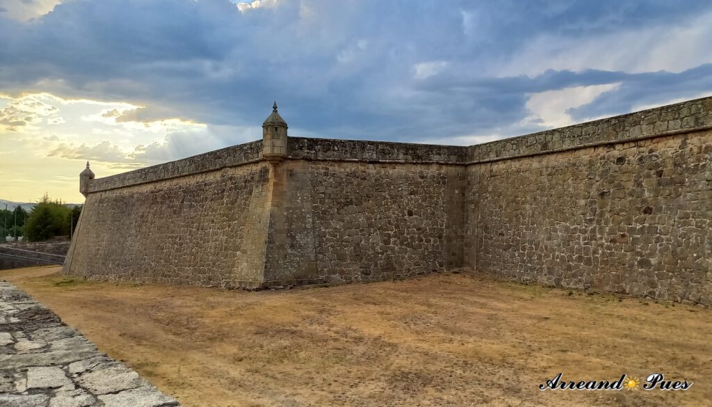 Fuerte San Neutel. Siglo XVII. Arreando Pues