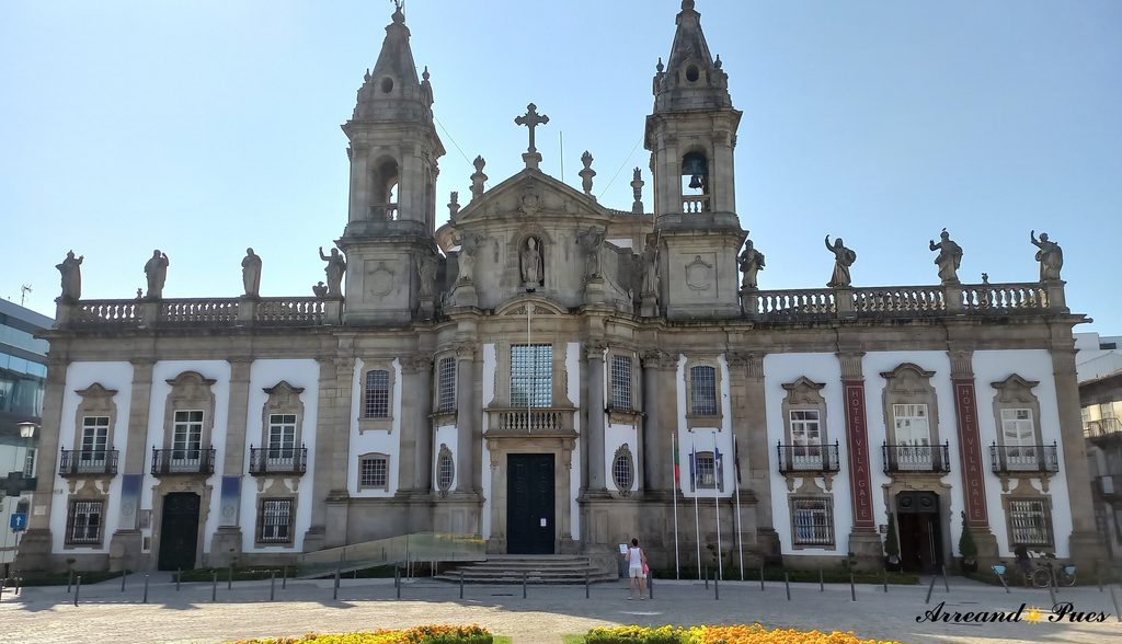 Iglesia de San Marcos, barroca del siglo XVIII. Braga en un día: Guía y Mapa