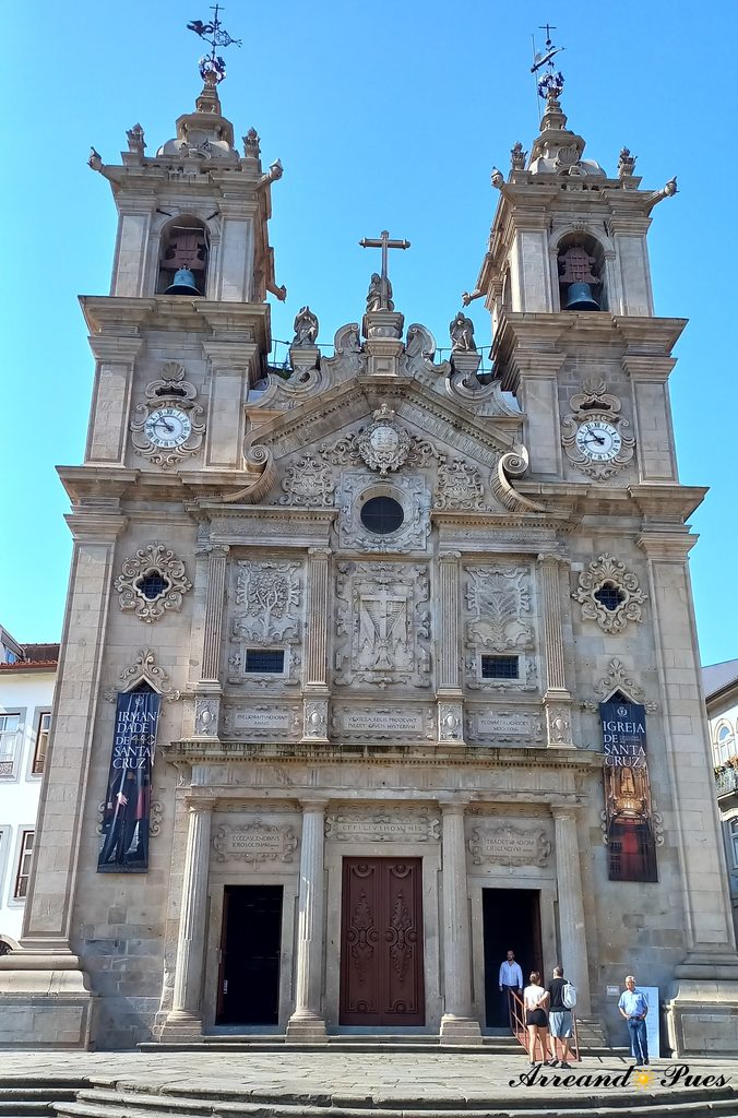 Braga en un día: Guía y Mapa Iglesia de Santa Cruz del siglo XVII